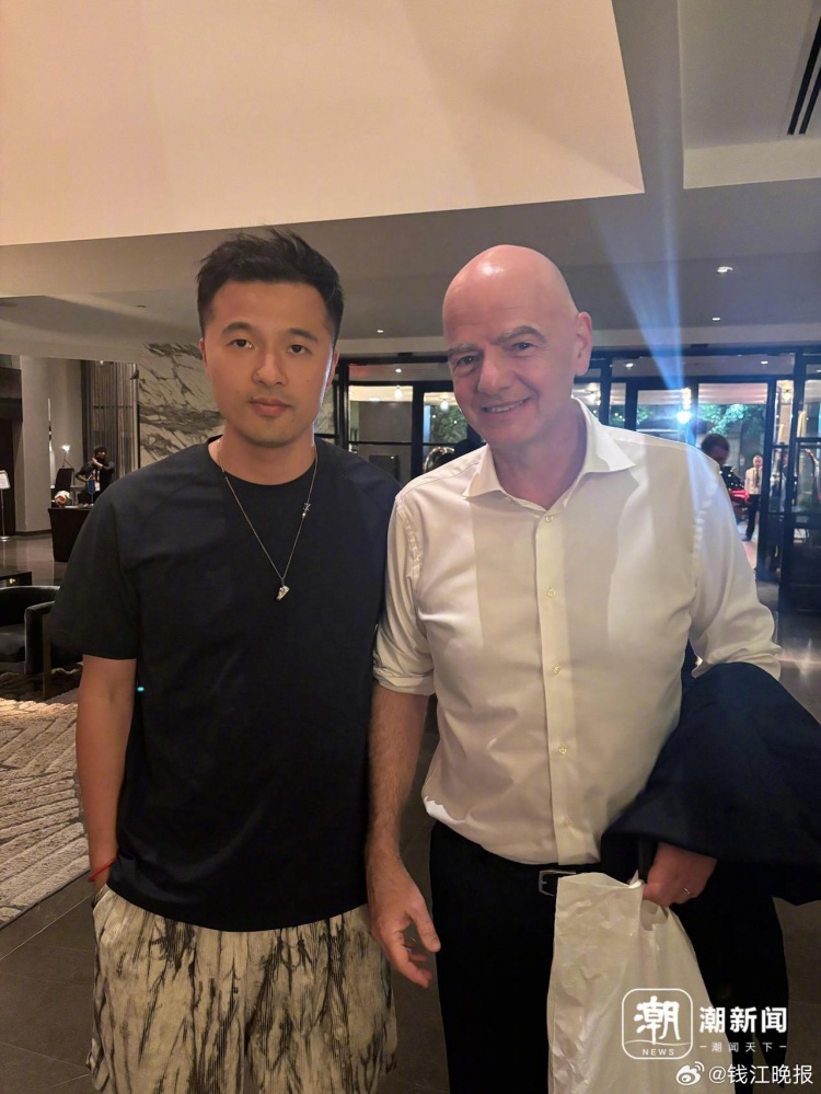 因凡蒂诺休斯顿偶遇中国记者：祝中国队未来好运