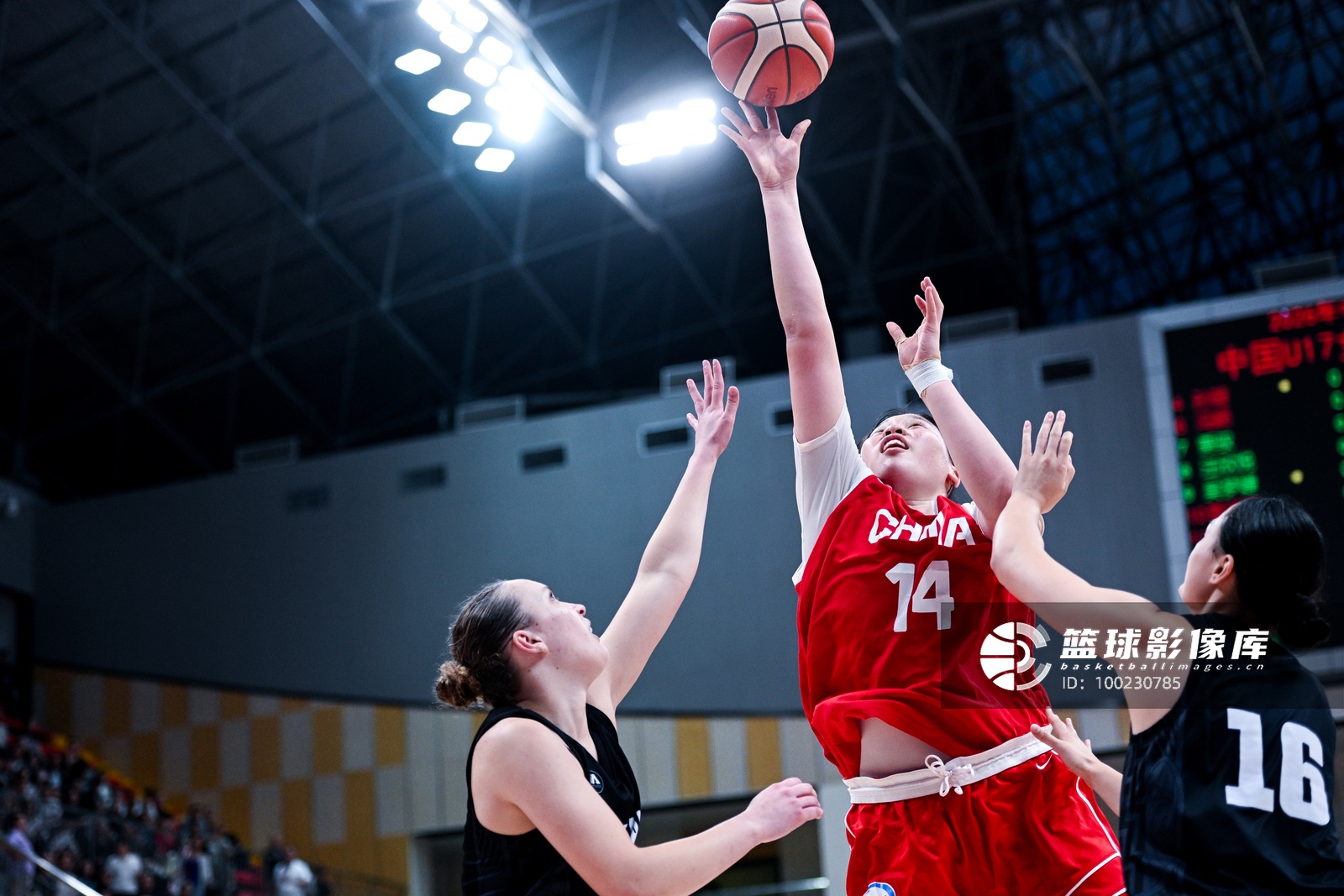 U17女篮世界杯：中国68-69加拿大 一分之差无缘四强