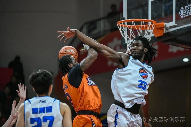 河南焦作文投放弃五外援续约权 霍尔德等即战力离队