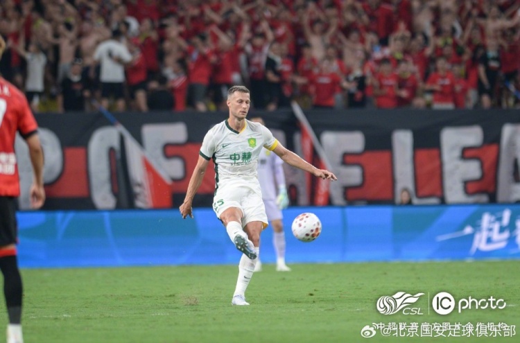 张玉宁双响追平队史联赛进球纪录，国安2-2客平蓉城遭补时绝平