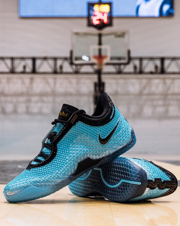 詹姆斯上脚LeBron 24训练 第24代勒布朗正代确认已在路上