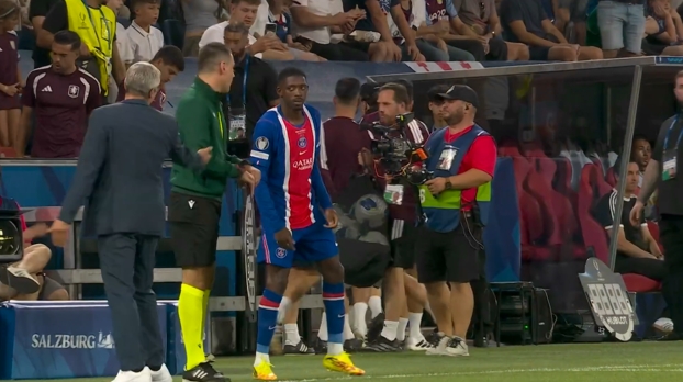登贝莱半场替补登场 巴黎换下新援阿克利乌什