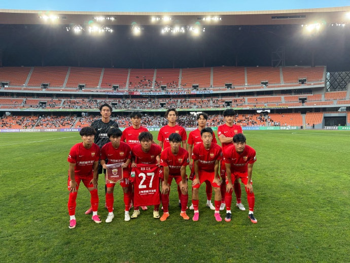 中乙第21轮上海海港富盛经开客场0比1惜败兰州陇原竞技 中乙第21轮上海海港富盛经开客场0比1惜败兰州陇原竞技